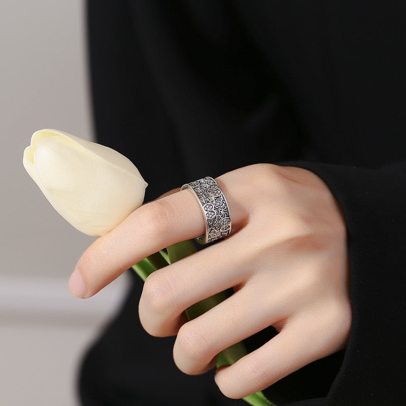 Traditional Grass Pattern Sterling Silver Ring