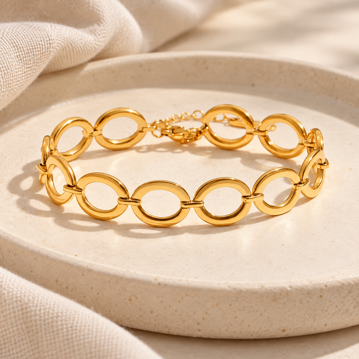 Golden Oval Link Bracelet