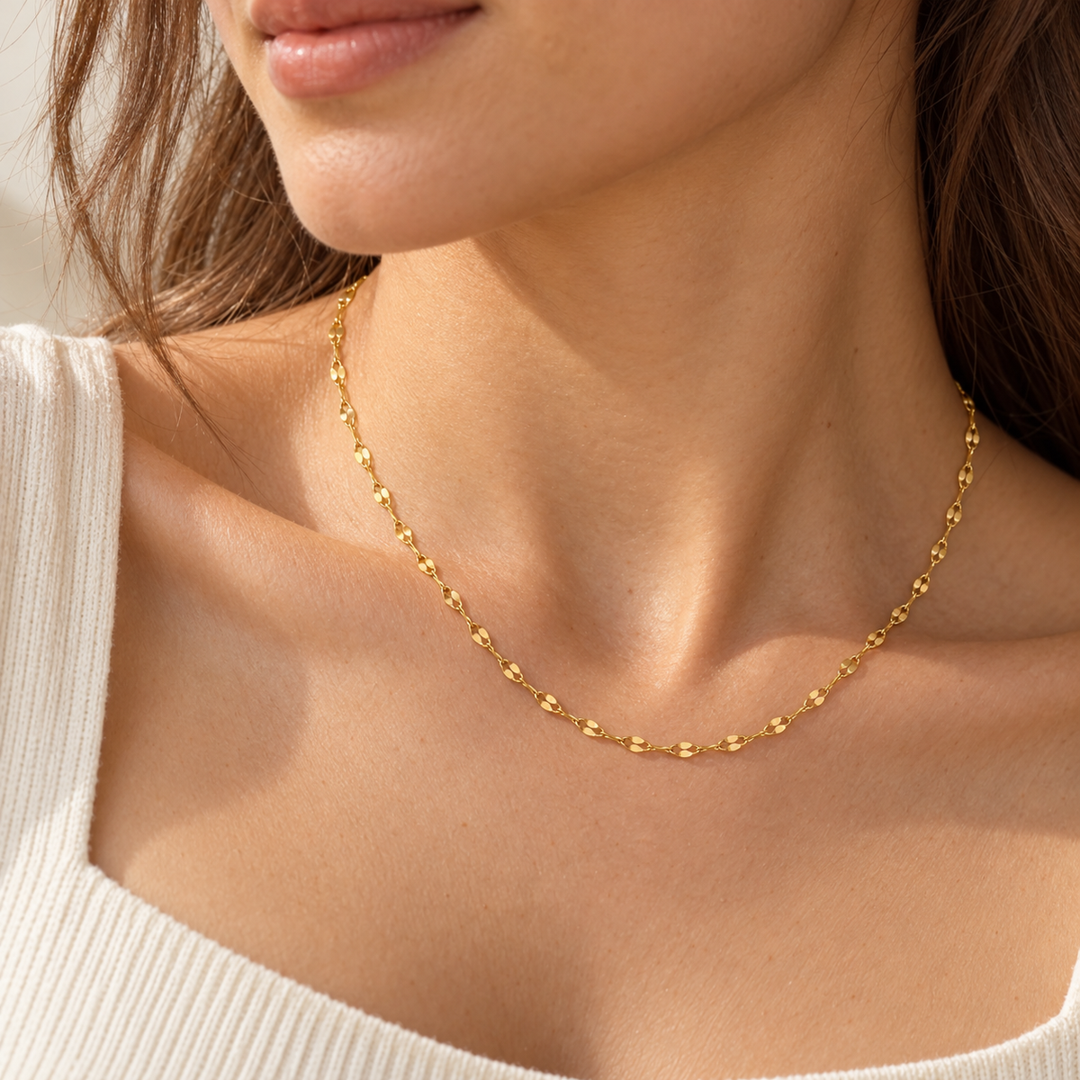 Golden Faceted Link Chain Necklace