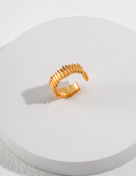 CONTEMPORARY MINIMALIST SILVER RING