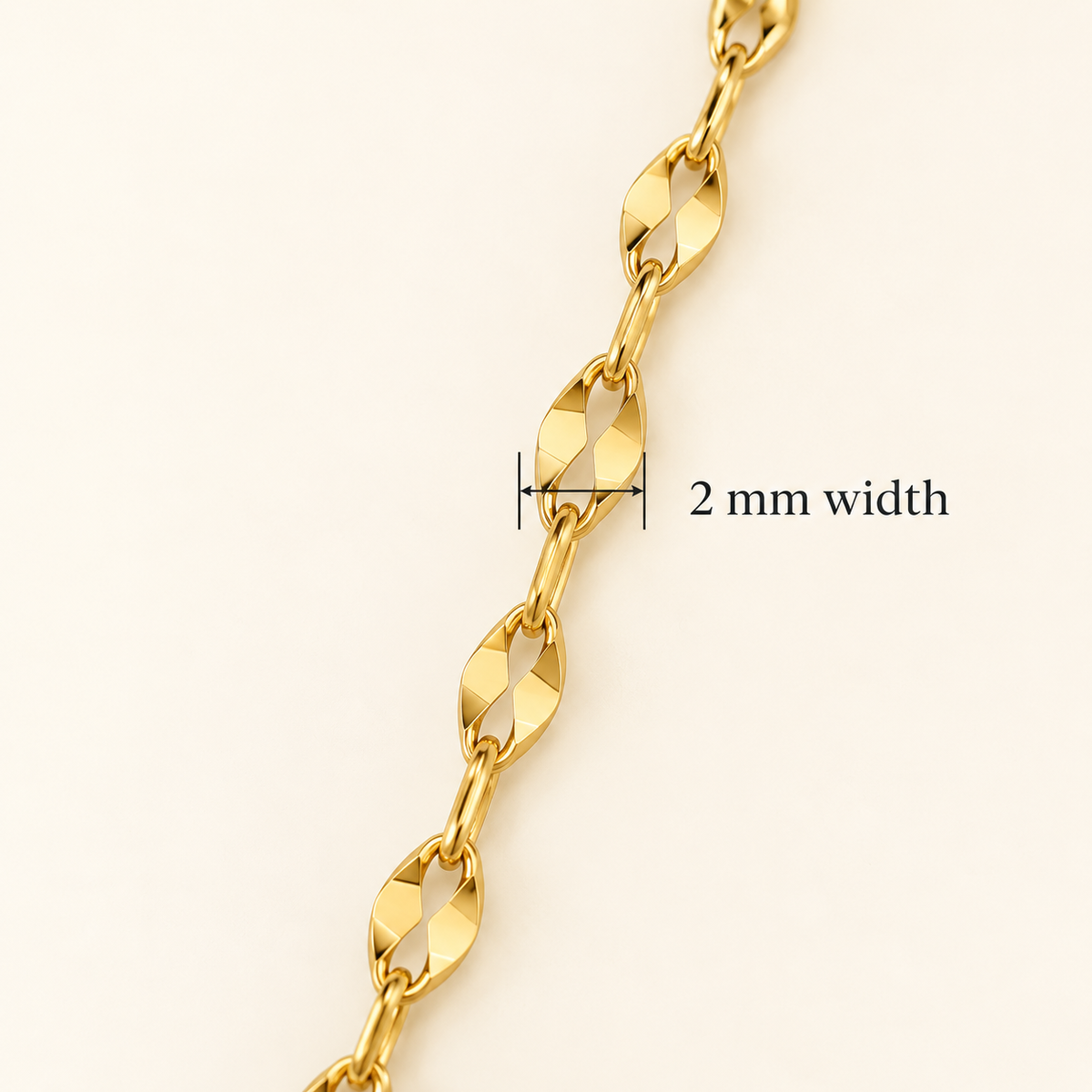 Golden Faceted Link Chain Necklace