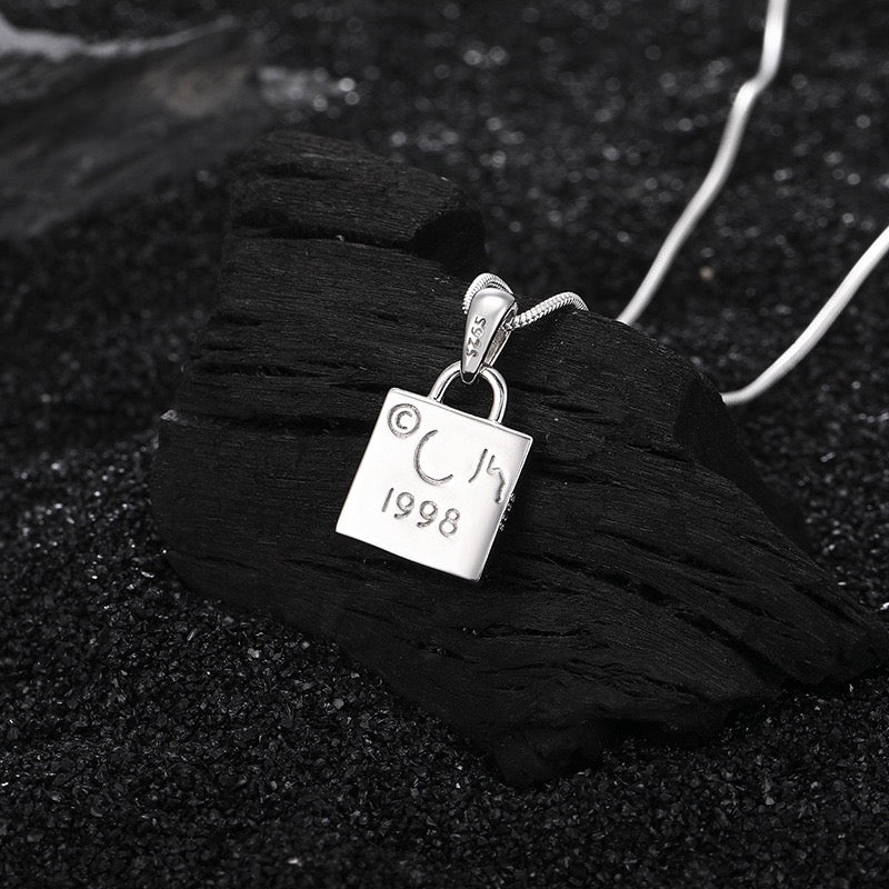 Unisex Design Sterling Silver Sweater Necklace