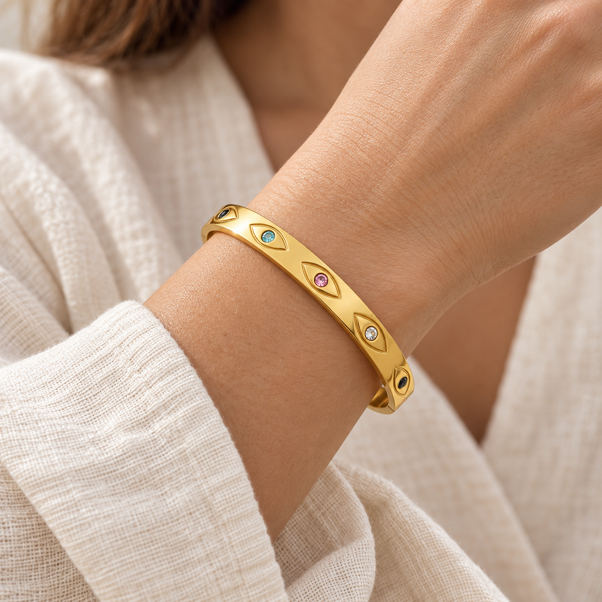 Multicolor Crystal Eye Bangle