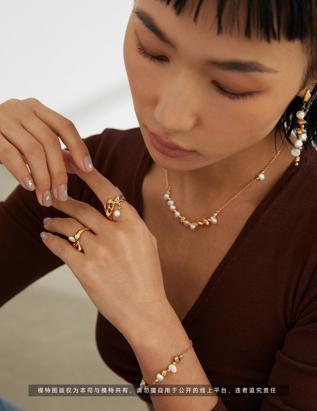 FANCY SILVER AND PEARL NECKLACE