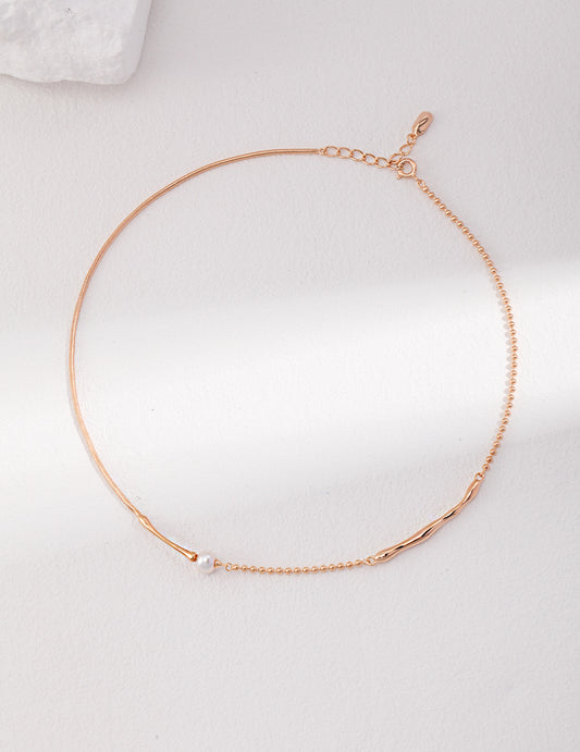 SIMPLE PEARL CHAIN